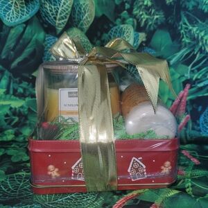 New! Perfect for the Holidays Gift Box